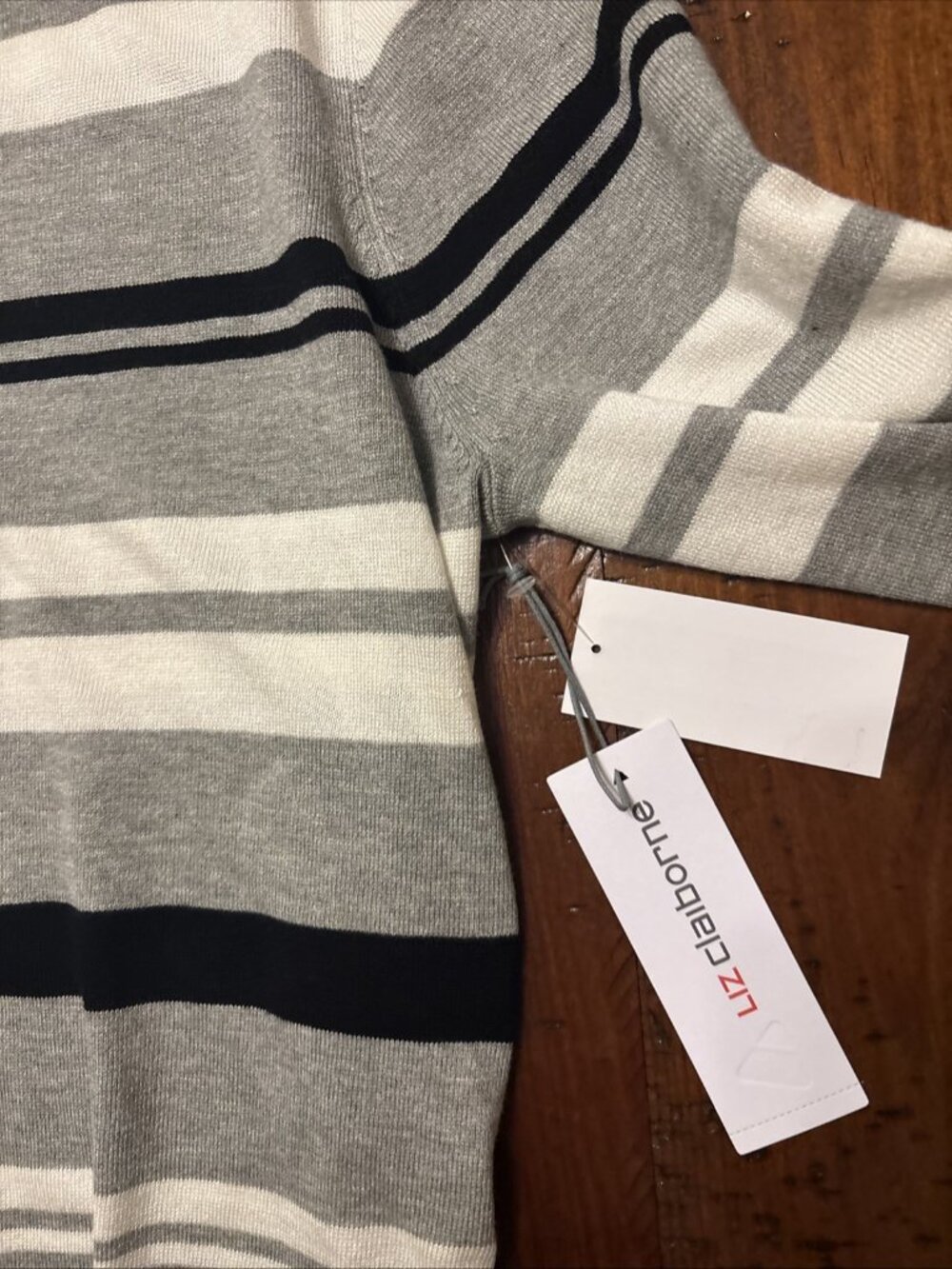 Liz Claiborne Gray & White Thin Fall Sweater Size Large NWT 3/4 Sleeves - Picture 5 of 7